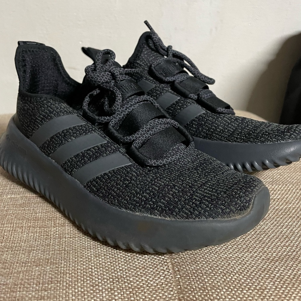 Adidas Kaptir all black Sneakers Kids